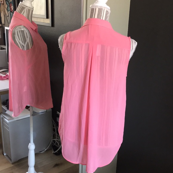 H&M sheer pink coral sleeveless button down top - Picture 5 of 5